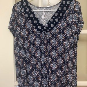 Short sleeve blouse
